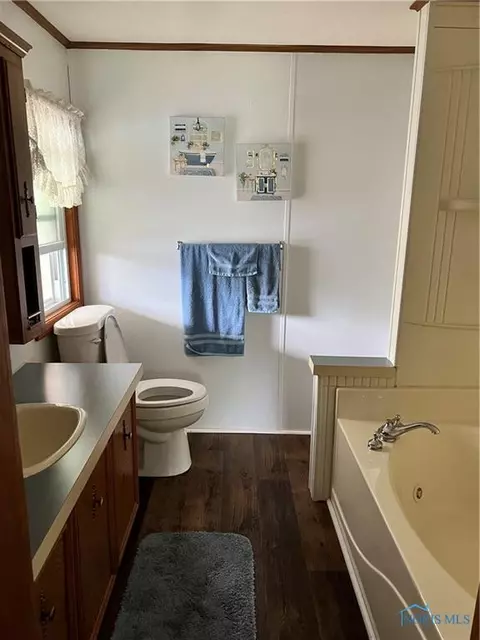 1811 E High St, Bryan, OH 43506 photo 16