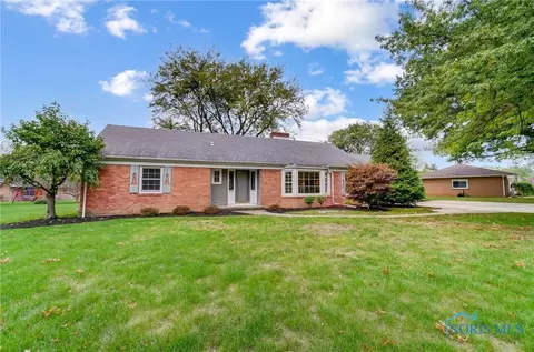710 E Circle Dr, Findlay, OH 45840