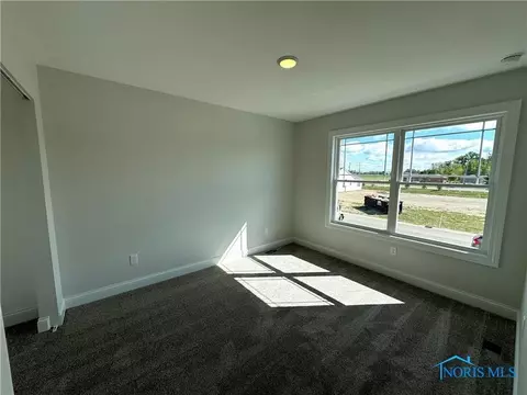 1867 Caleb Ct, Waterville, OH 43566 photo 8
