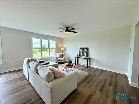 1867 Caleb Ct, Waterville, OH 43566 photo 4