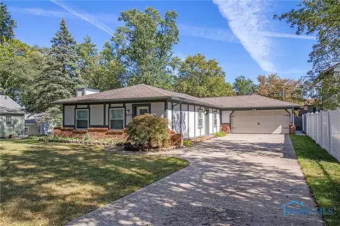 4550 Sadalia Rd, Toledo, OH 43623