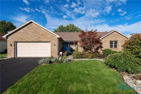 28627 Woodland Ave, Perrysburg, OH 43551