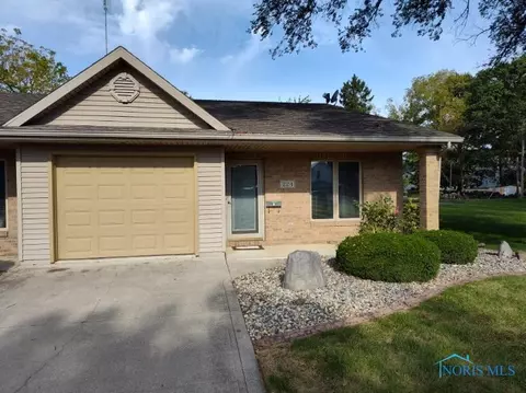 224 W Edgerton, Hicksville, OH 43526