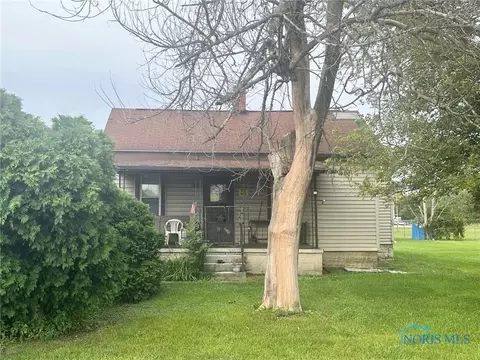 642 Mcdougal St, Fostoria, OH 44830