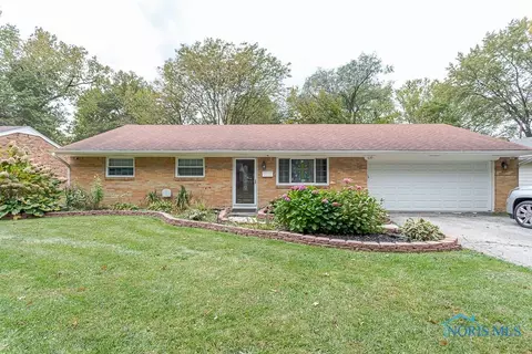 635 Jean Rd, Toledo, OH 43615