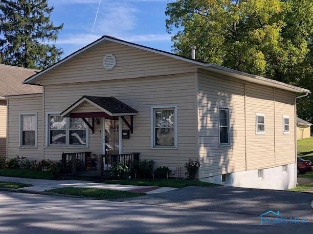 433 W Perry St, Tiffin, OH 44883