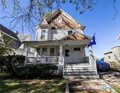 209 S Johnson St, Ada, OH 45810