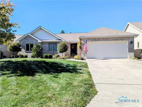 27 Trafalgar Bnd, Bowling Green, OH 43402