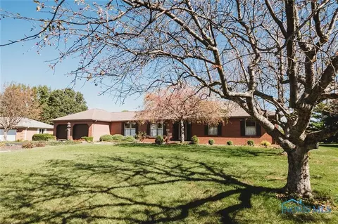 1301 Muirfield Dr, Findlay, OH 45840