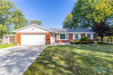4705 Walbridge Rd, Northwood, OH 43619