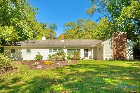 5058 Courville Ave, Toledo, OH 43623