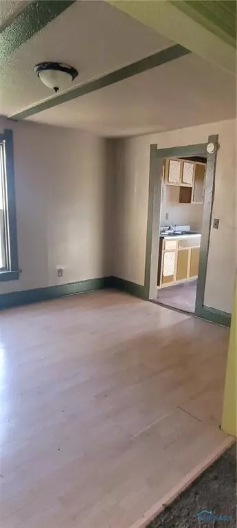 841 Belmont Ave, Toledo, OH 43607 photo 4
