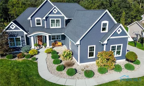 6654 Finzel Rd, Whitehouse, OH 43571