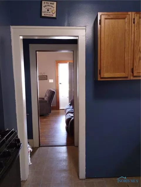 1561 Hamilton St, Toledo, OH 43607 photo 3