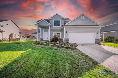 14679 Saddle Horn Dr, Perrysburg, OH 43551