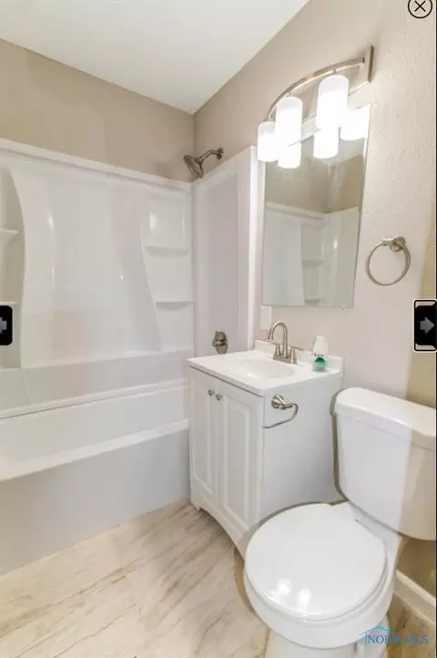 2346 Hinde Rd, Toledo, OH 43607 photo 11