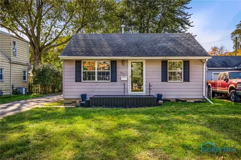 875 Lamonde Dr, Maumee, OH 43537
