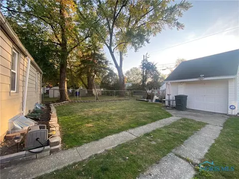 749 Cuthbert Rd, Toledo, OH 43607 photo 24