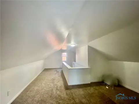 749 Cuthbert Rd, Toledo, OH 43607 photo 16