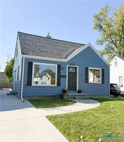 2017 Farnham Rd, Toledo, OH 43607 photo 2
