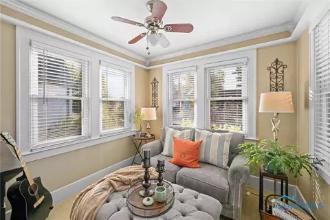 1951 Richmond Rd, Toledo, OH 43607 photo 17