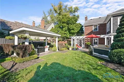 1951 Richmond Rd, Toledo, OH 43607 photo 33