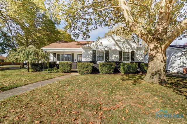 818 Woodlawn Dr, Toledo, OH 43612