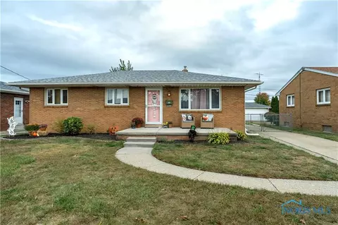 4452 286th St, Toledo, OH 43611