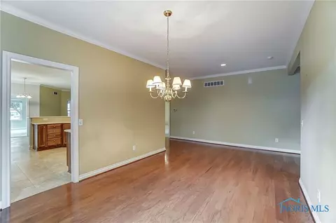 7235 Compass Point Ct, Maumee, OH 43537 photo 14