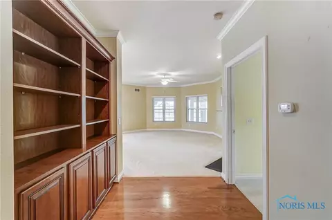 7235 Compass Point Ct, Maumee, OH 43537 photo 15