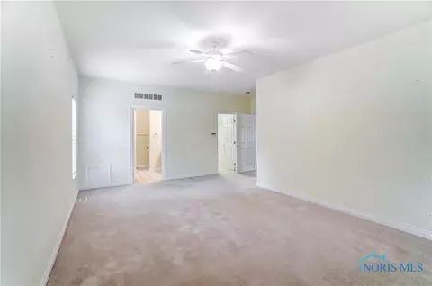 7235 Compass Point Ct, Maumee, OH 43537 photo 29