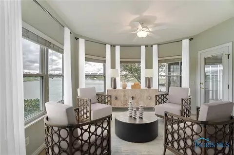 7235 Compass Point Ct, Maumee, OH 43537 photo 8