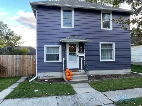 915 Perry St, Defiance, OH 43512