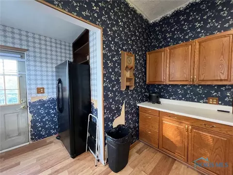 Kitchen - 213 E Johnson St, Upper Sandusky, OH 43351 photo 3 of 3