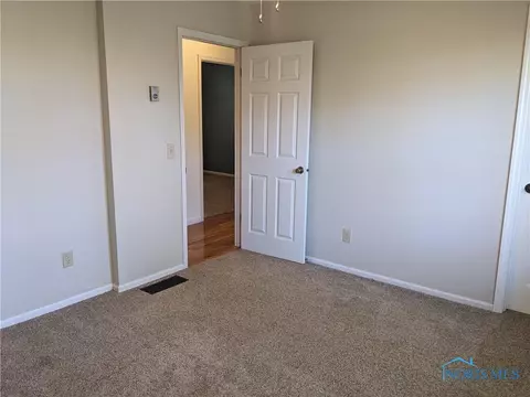 2400 Springmill Rd, Findlay, OH 45840 photo 8