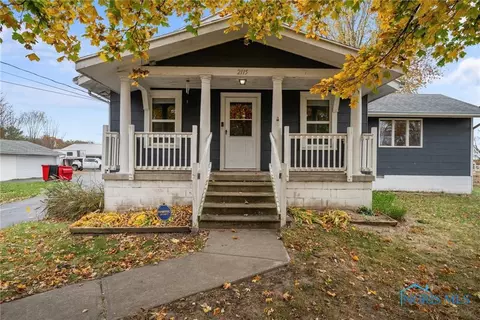 2115 Albon Rd, Holland, OH 43528
