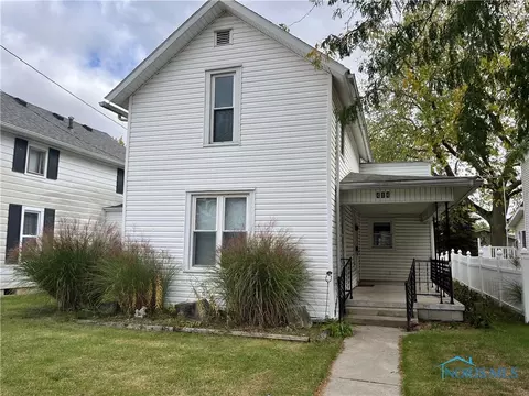 414 N Main St, North Baltimore, OH 45872