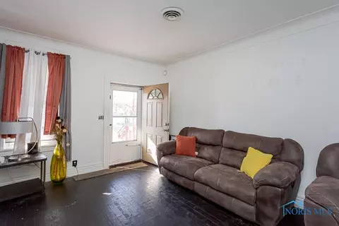 227 E Central Ave, Toledo, OH 43608 photo 6