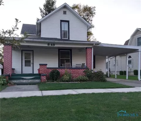 849 Hobson St, Napoleon, OH 43545