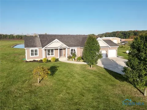 R-669 County Road 3b, Liberty Center, OH 43532