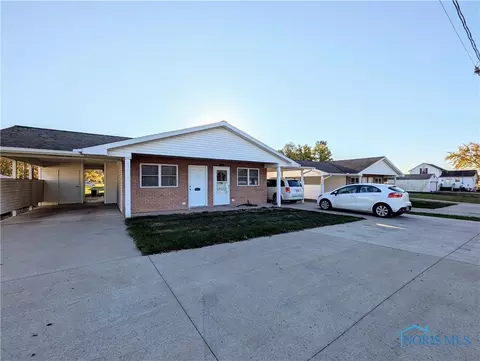 301 Horton St, Stryker, OH 43557