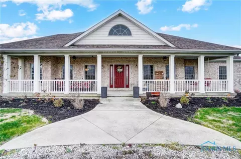 12283 Devils Hole Rd, Bowling Green, OH 43402