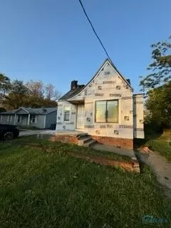 1205 Upton Ave, Toledo, OH 43607 photo 1