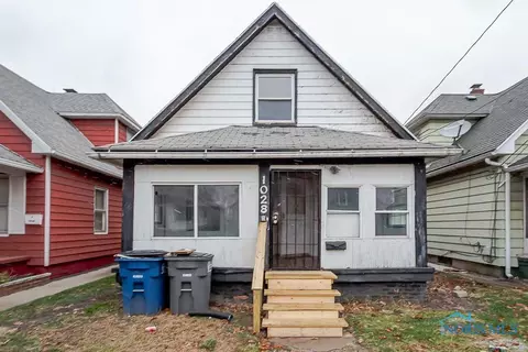 1028 Klondike St, Toledo, OH 43607 photo 2