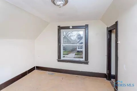 1028 Klondike St, Toledo, OH 43607 photo 23