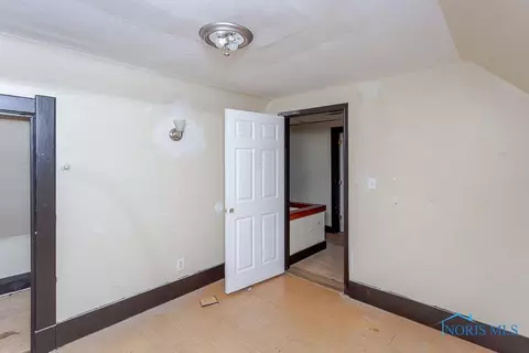1028 Klondike St, Toledo, OH 43607 photo 24