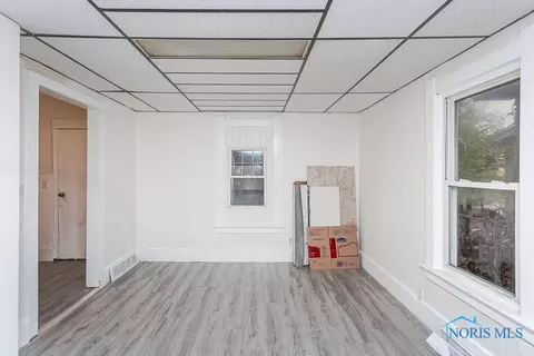 1028 Klondike St, Toledo, OH 43607 photo 9