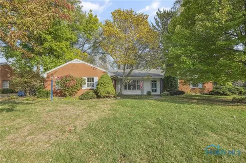 3648 Brunswick Dr, Toledo, OH 43606