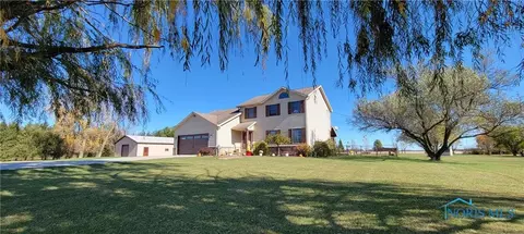 535 S North Curtice Rd, Oregon, OH 43616