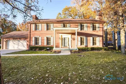 2737 Foxfire Ln, Findlay, OH 45840